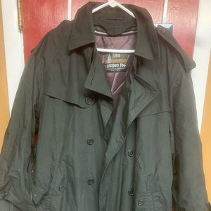 London Fog Vintage Peacoat (42 Reg/Like New)